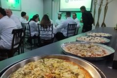 Team Building Culinário: Pizzada Mão na Massa
