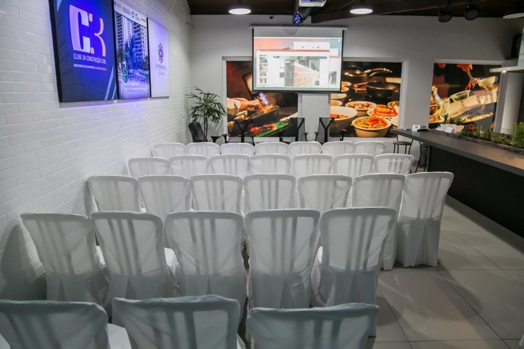 Experience Lounge