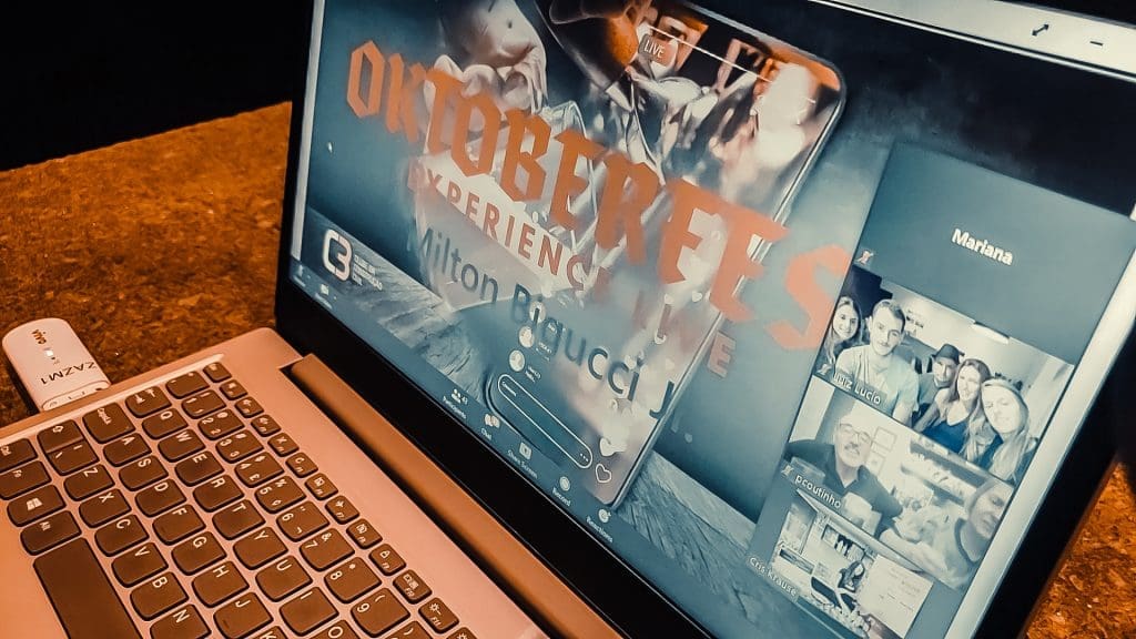 Oktoberfest Experience Live