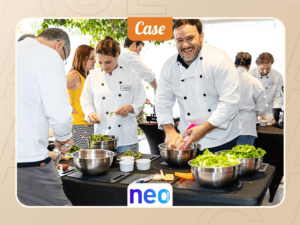 Participantes do NeoBPO Team Building Cooking Show preparando pratos
