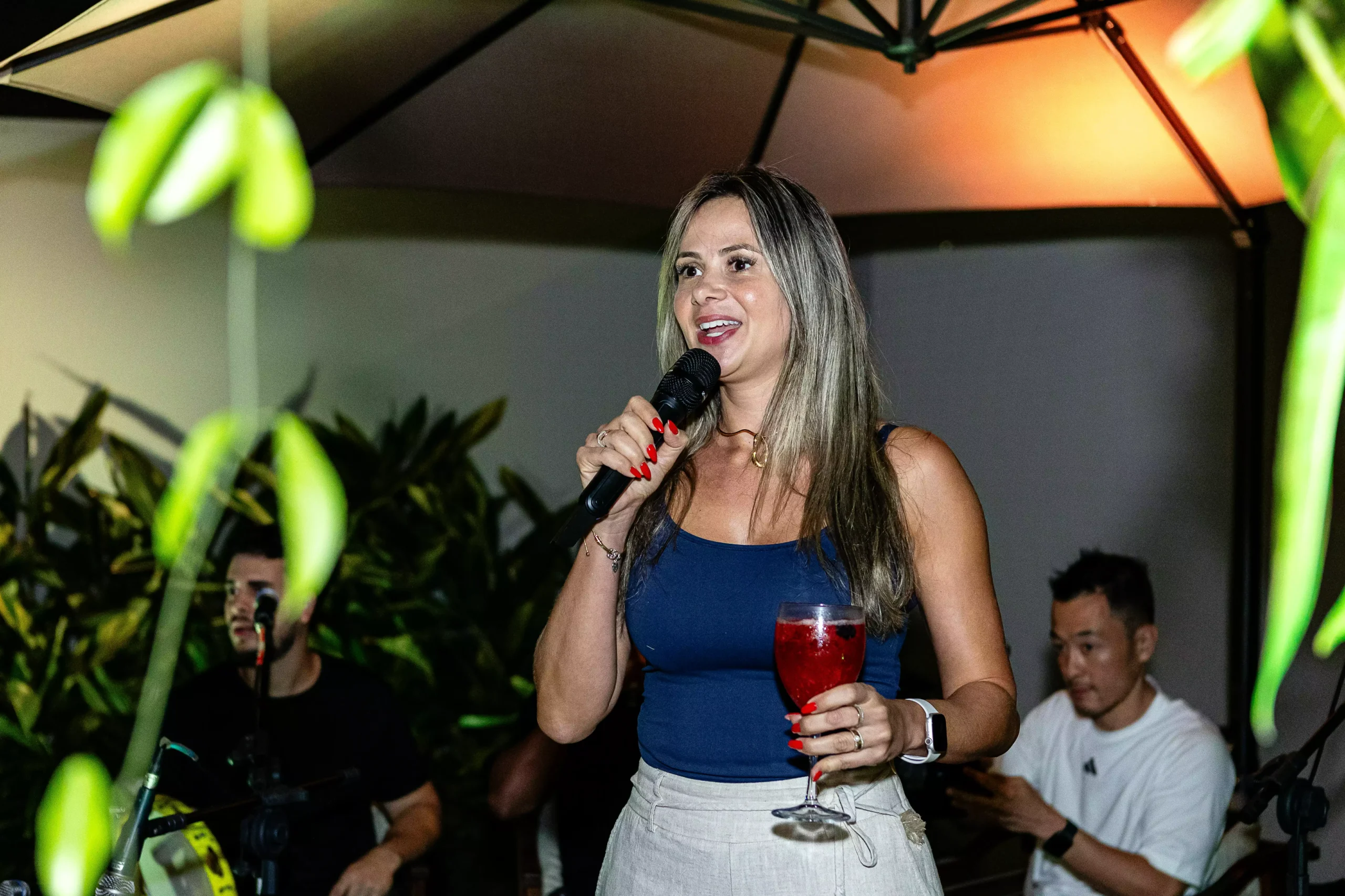 054A3014-min