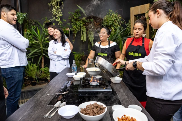 Case Adyen em Team Building Gourmet