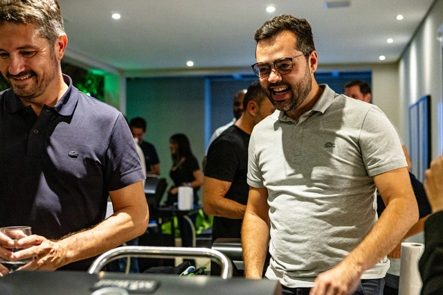 Case Lacoste em evento Grill Experience