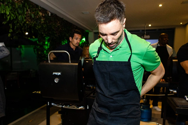 Case Lacoste em evento Grill Experience