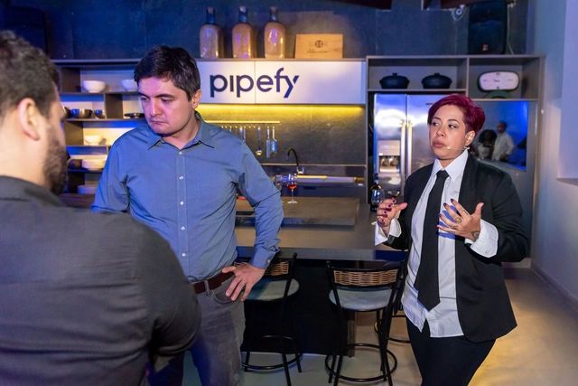 Case Pipefy em Brunch Exclusivo de Team Building - © 2023 Luís França - luisfranca.46graus.com - Direitos reservados.