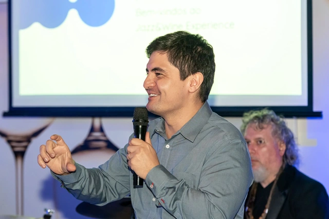 Case Pipefy em Brunch Exclusivo de Team Building - © 2023 Luís França - luisfranca.46graus.com - Direitos reservados.