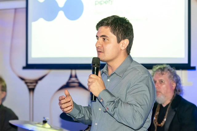 Case Pipefy em Brunch Exclusivo de Team Building - © 2023 Luís França - luisfranca.46graus.com - Direitos reservados.