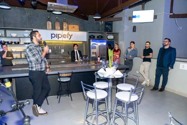 Case Pipefy em Brunch Exclusivo de Team Building - © 2023 Luís França - luisfranca.46graus.com - Direitos reservados.