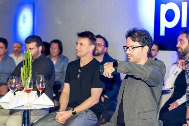 Case Pipefy em Brunch Exclusivo de Team Building - © 2023 Luís França - luisfranca.46graus.com - Direitos reservados.