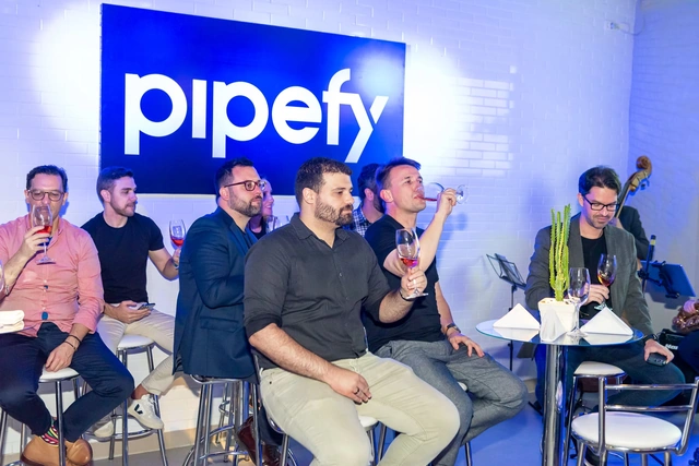 Case Pipefy em Brunch Exclusivo de Team Building - © 2023 Luís França - luisfranca.46graus.com - Direitos reservados.