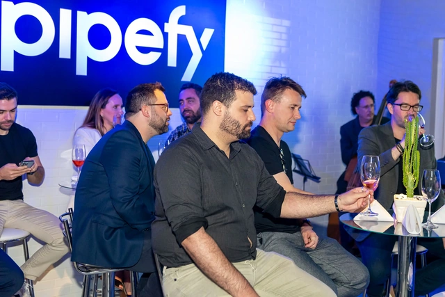 Case Pipefy em Brunch Exclusivo de Team Building - © 2023 Luís França - luisfranca.46graus.com - Direitos reservados.