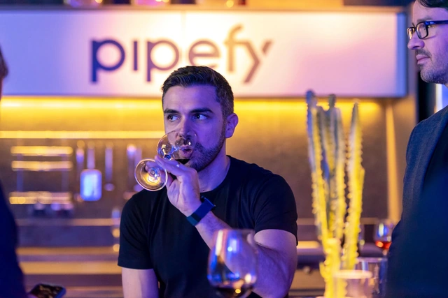 Case Pipefy em Brunch Exclusivo de Team Building - © 2023 Luís França - luisfranca.46graus.com - Direitos reservados.