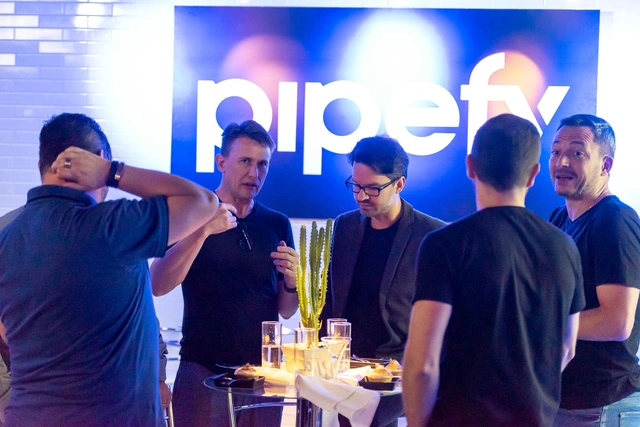 Case Pipefy em Brunch Exclusivo de Team Building - © 2023 Luís França - luisfranca.46graus.com - Direitos reservados.