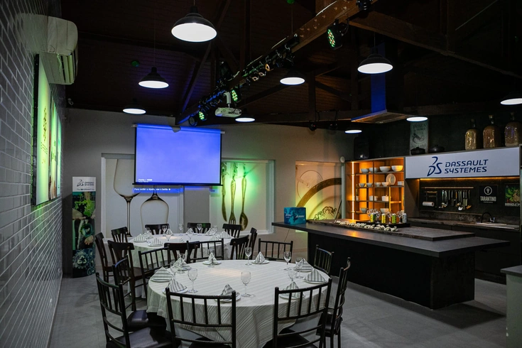 Espaço Lounge Gourmet, local para jantares corporativos aliando gastronomia de excelência.