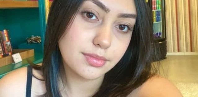 Ester Moreira - Assistente de atendimento e Marketing