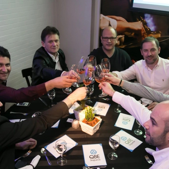 Atividade de Experiência - Glass tasting experience