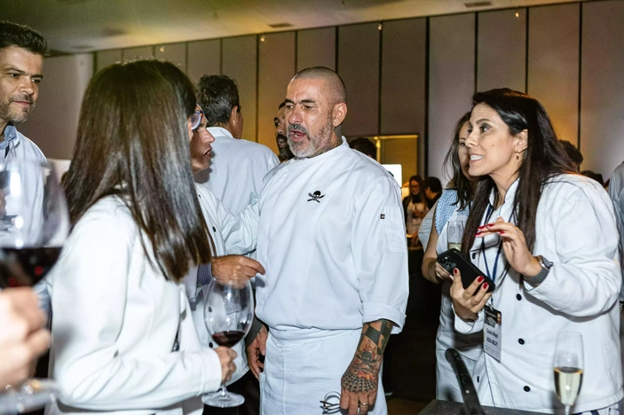 Team Building com Henrique Fogaça