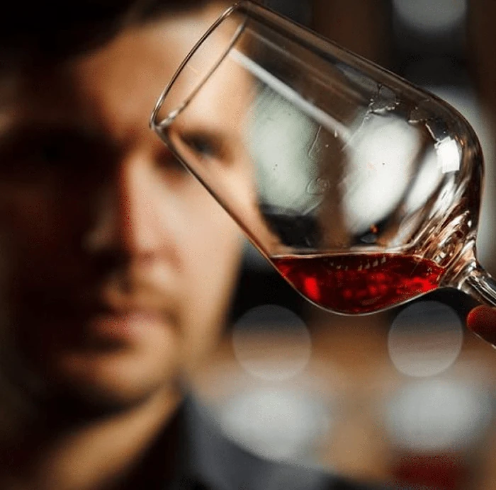 Atividade de Team Building - Sommelier Por um dia
